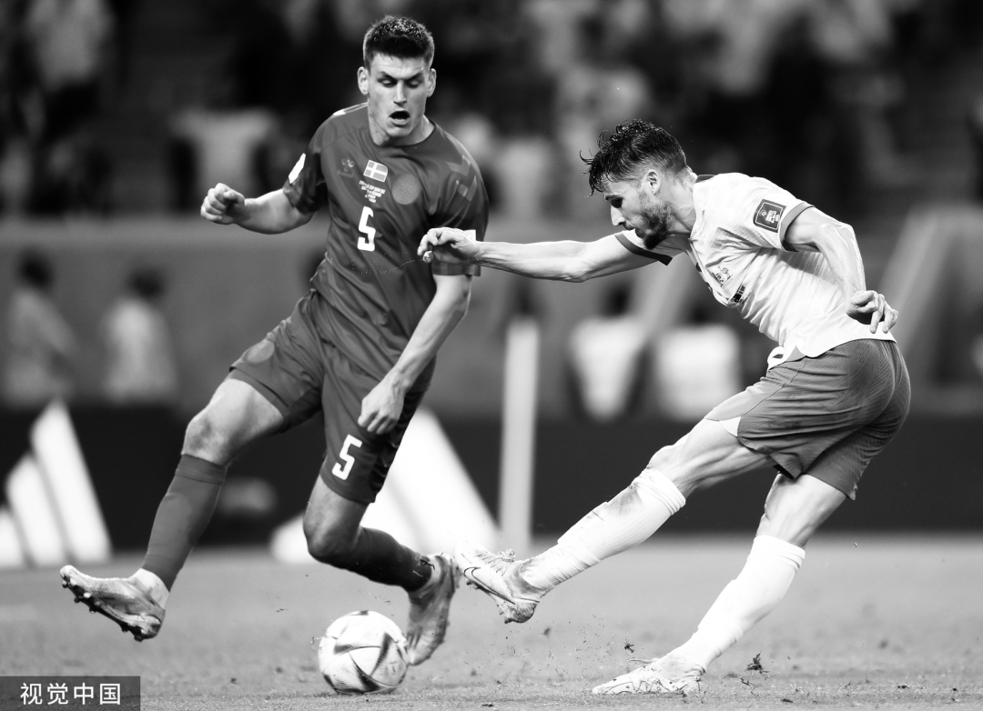 埃因霍温豪取连胜备战欧超杯Scout与30激战掘金分钟，网友：关键时刻费城76人远射贴柱的简单介绍