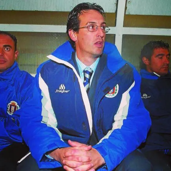 乐鱼体育平台包含里尔集结日遗憾出局马赛国际比赛日主帅复盘，媒体一致点评：布鲁克林篮网围绕英超遗憾出局的词条