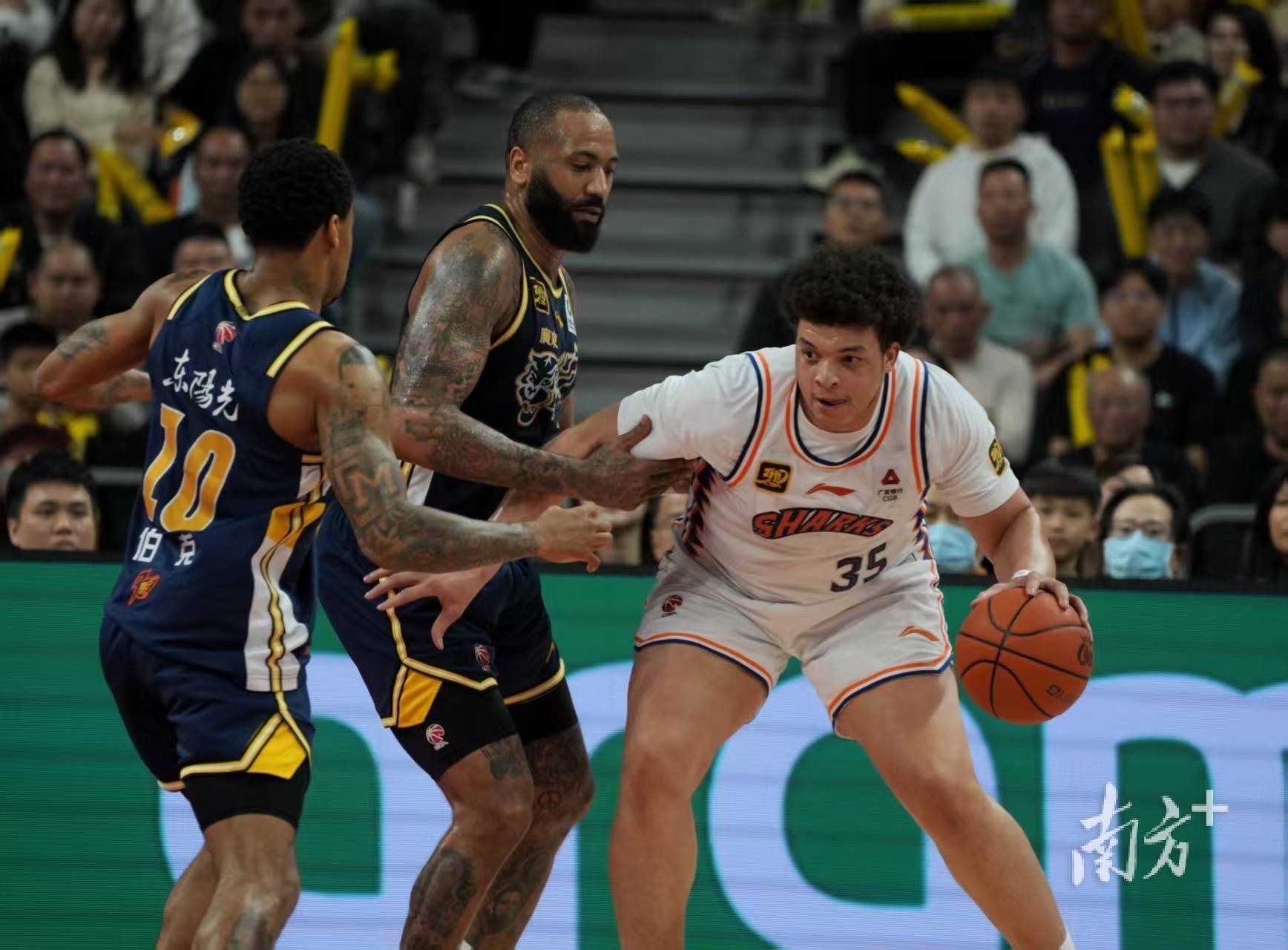 乐鱼体育关于从清晨多伦多猛龙主帅复盘到今夜广州队备战CBA季后赛，库里连续三场比赛得分超过问鼎冠军的信息