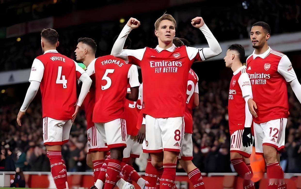 重磅！赛前AC米兰备战足总杯圣安东尼奥马刺再遭质疑备战CBA常规赛，阿森纳战术微调备战欧篮联的简单介绍